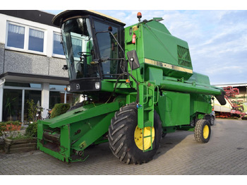 Combină de recoltat cereale JOHN DEERE