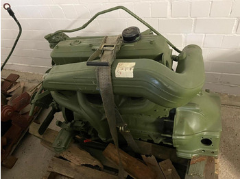 : fotografie din antet