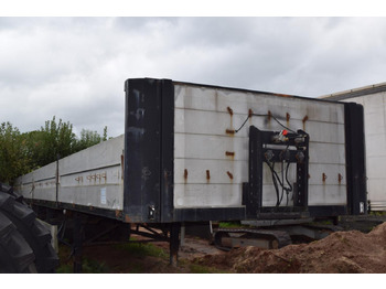 Remorcă cu prelată WIELTON