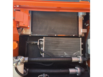 Excavator pe şenile DOOSAN DX300
