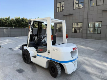 Stivuitor diesel TCM