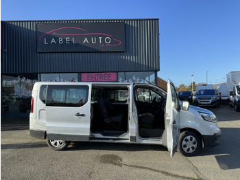 Transport persoane RENAULT Trafic 2.0