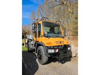 Utilaj deszăpezire UNIMOG U400