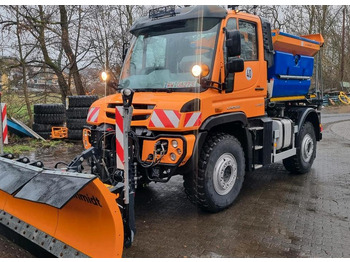 Utilaj deszăpezire UNIMOG