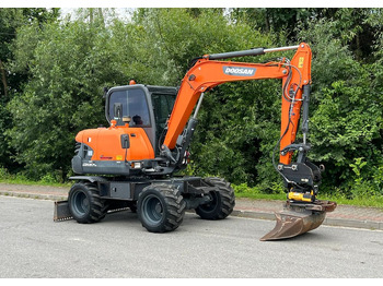 Leasing de  Doosan DOOSAN DX57W *ROTOTILT* 2200 Motogodzin * Jak Nowa * Sprowadzona * Stan Perfekcyjny Doosan DOOSAN DX57W *ROTOTILT* 2200 Motogodzin * Jak Nowa * Sprowadzona * Stan Perfekcyjny: Foto 2