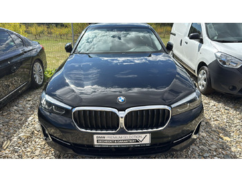 Berlină/ Sedan BMW