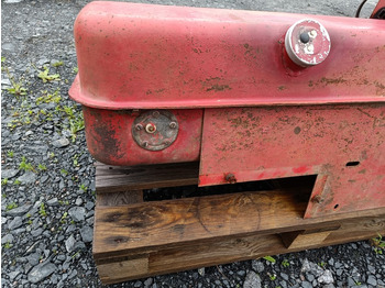 Combină de recoltat cereale Sampo 410 polttoainetankki: Foto 5