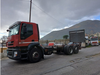 Camion şasiu IVECO Stralis