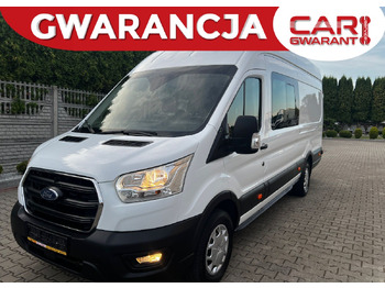 Autoutilitară cabină dublă FORD