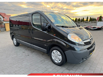 Autoutilitară cabină dublă OPEL Vivaro