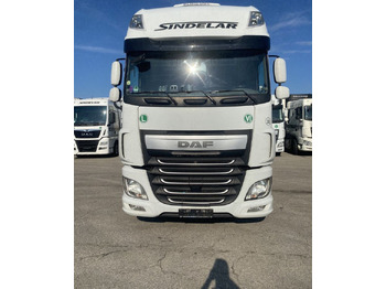 Cap tractor DAF
