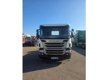 Cap tractor SCANIA P 450