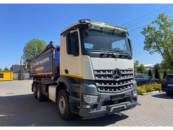 Camion basculantă MERCEDES-BENZ Arocs 2545