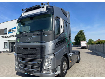 Cap tractor VOLVO FH 460