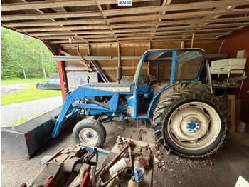 Tractor agricol FORD