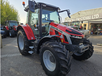 Tractor agricol