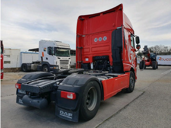 Cap tractor DAF XF530: Foto 3