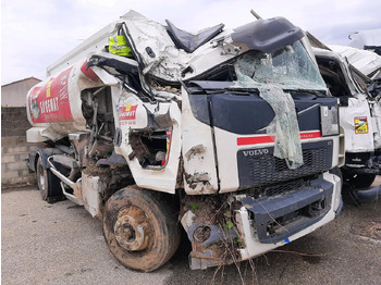 Camion cisternă VOLVO FL 280