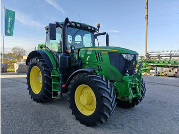 Tractor agricol JOHN DEERE 6215R