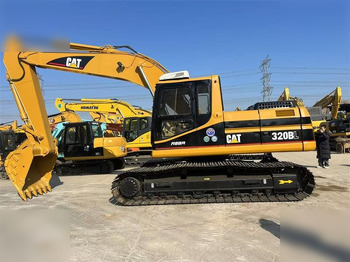 Excavator pe şenile CATERPILLAR 320BL