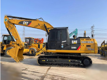 Excavator pe şenile CATERPILLAR 320D2