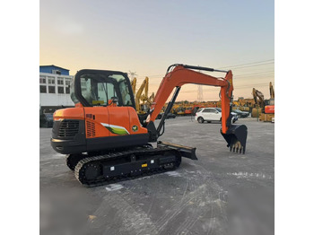 Excavator pe şenile DOOSAN DX60E-10N: Foto 5 Excavator pe şenile DOOSAN DX60E-10N: Foto 5