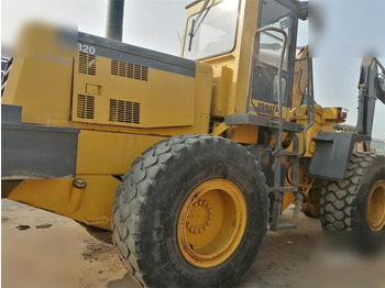 Încărcător frontal pe pneuri KOMATSU WA320-3: Foto 3