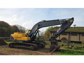 Excavator pe şenile VOLVO EC210BLC