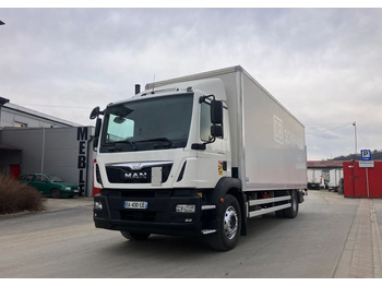 Camion furgon MAN