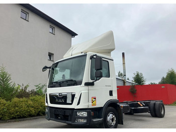 Camion şasiu MAN TGM 12.250