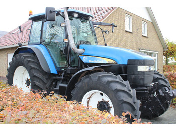 Tractor agricol NEW HOLLAND TM