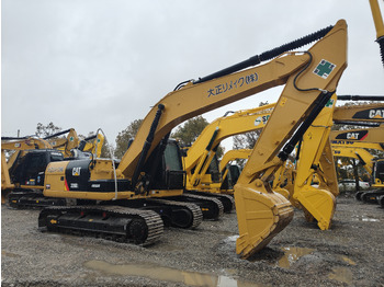 Excavator pe şenile CATERPILLAR 320D