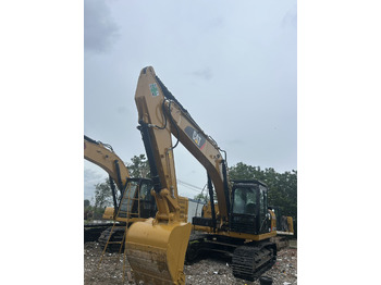 Excavator pe şenile CATERPILLAR 320D
