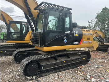 Excavator pe şenile CATERPILLAR 320d [ Copy ] [ Copy ] [ Copy ]: Foto 2
