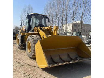 Încărcător frontal pe pneuri CATERPILLAR 966H