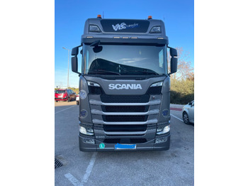 Cap tractor SCANIA S 500