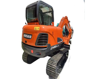 Excavator pe şenile DOOSAN DX60