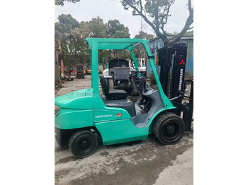 Platformă verticală MITSUBISHI 3-ton: Foto 2