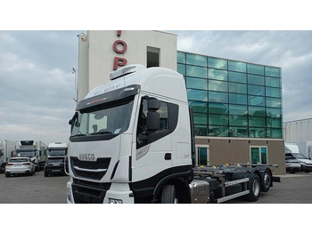 Camion transport containere/ Swap body IVECO Stralis