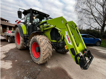 Tractor agricol CLAAS Arion 650
