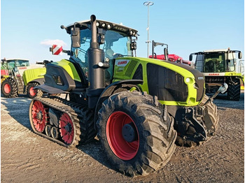 Tractor agricol CLAAS Axion 960