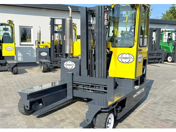 Stivuitor cu catarg retractabil, cu schimbare rapidă de direcţie Combilift C3000 / GAS / TRIPLEX - 4900MM / ONLY 1537 HOURS / FORK POSITIONER / CABIN / LIKE NEW: Foto 4