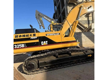 Excavator pe şenile CATERPILLAR 325BL