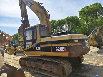 Excavator pe şenile CATERPILLAR 320B