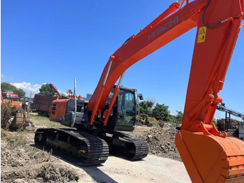Excavator pe şenile HITACHI ZX200