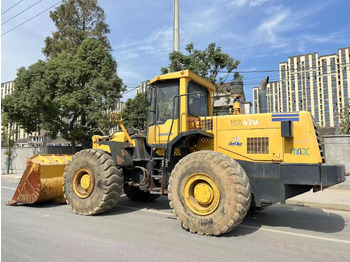 Încărcător frontal pe pneuri KOMATSU WA470-3