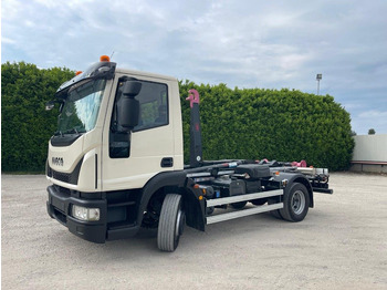 Camion cu cârlig IVECO EuroCargo 120E