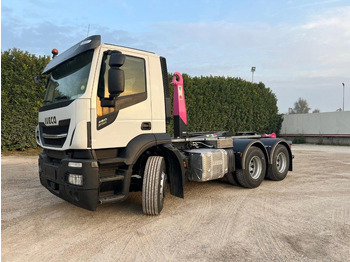 Camion cu cârlig IVECO Stralis 460