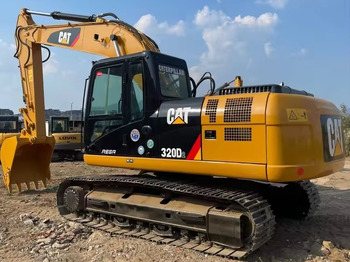 Excavator pe şenile CATERPILLAR 320D2
