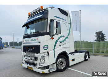 Cap tractor VOLVO FH 460
